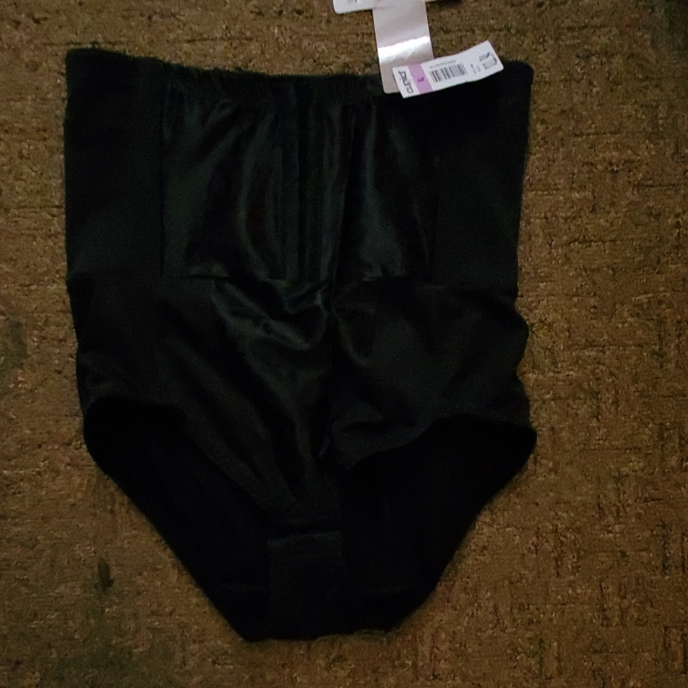 Brand new waist cincher